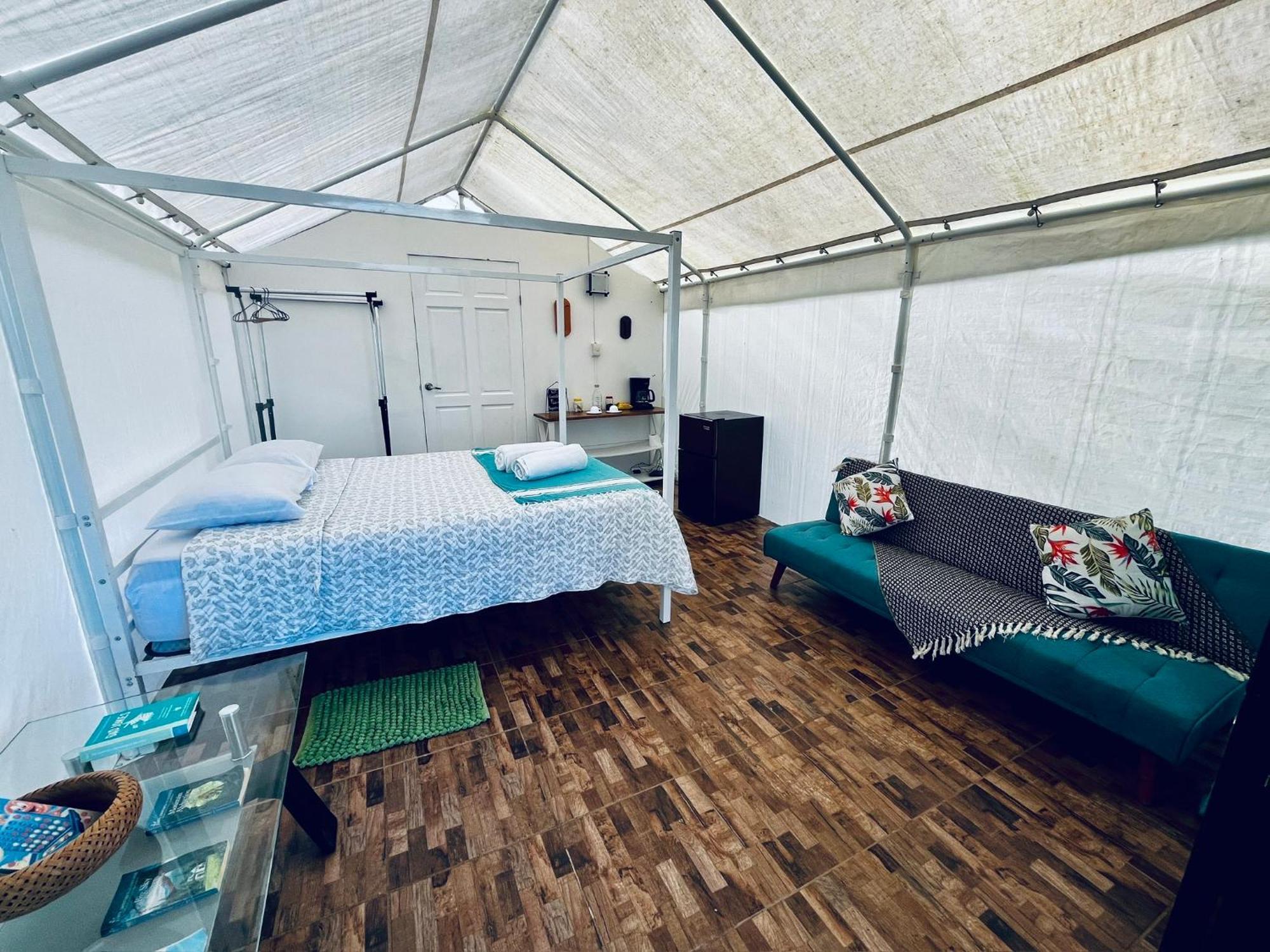 Garza Del Sol Glamping Rio Celeste Buganvilia Eksteriør billede